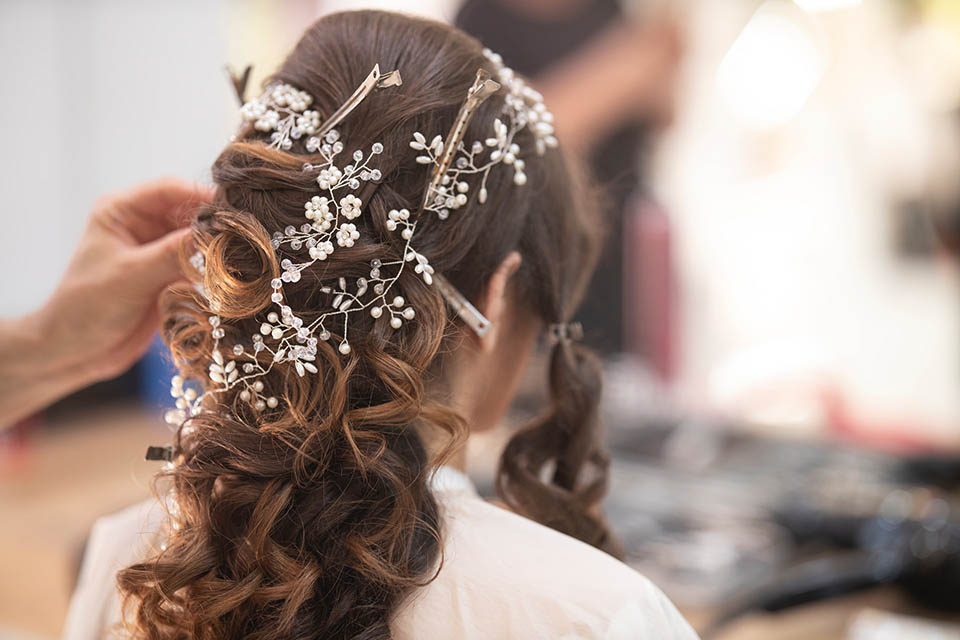 17-Hair Stylist