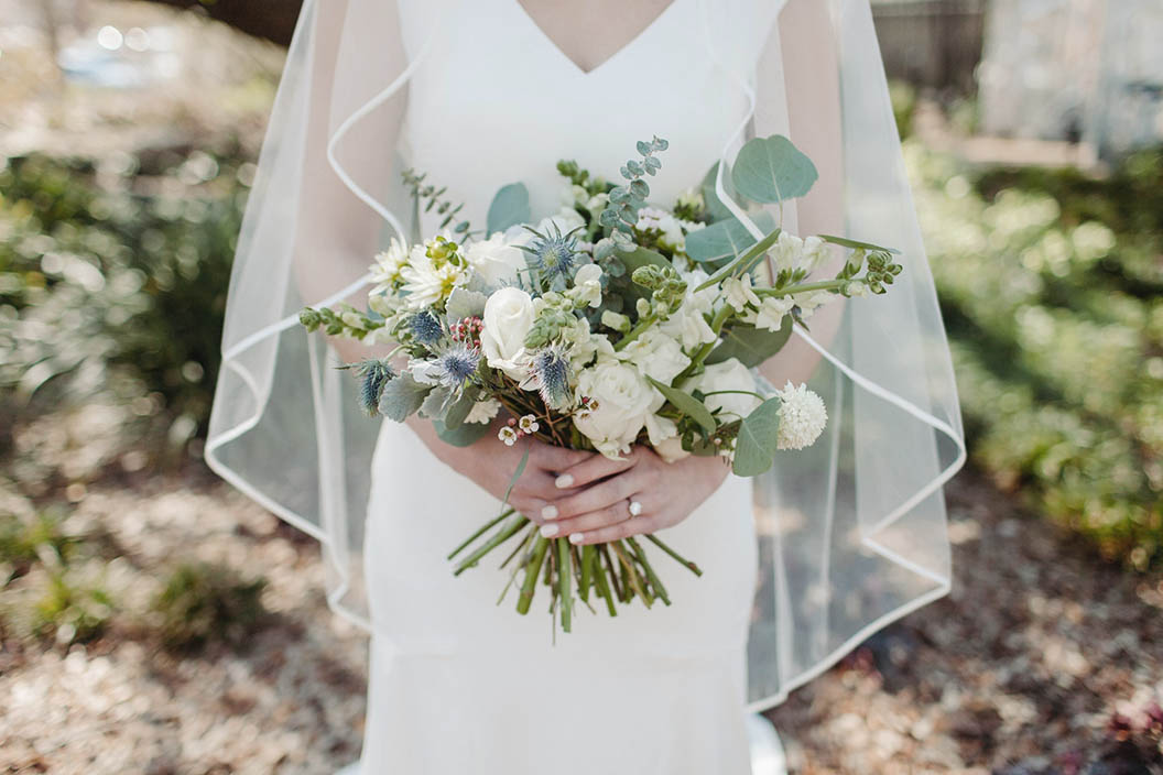 25-Ribbon Veil
