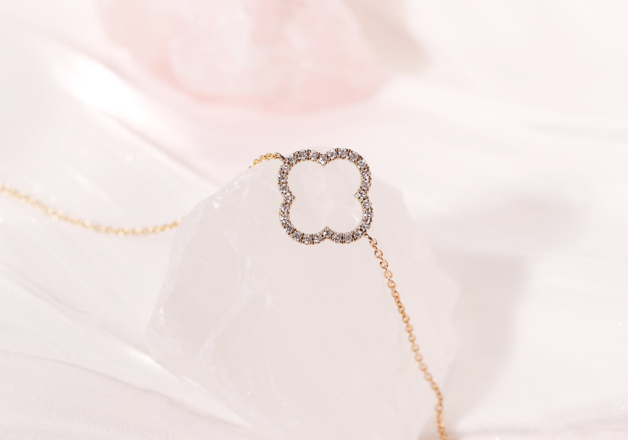 banner-bracelets