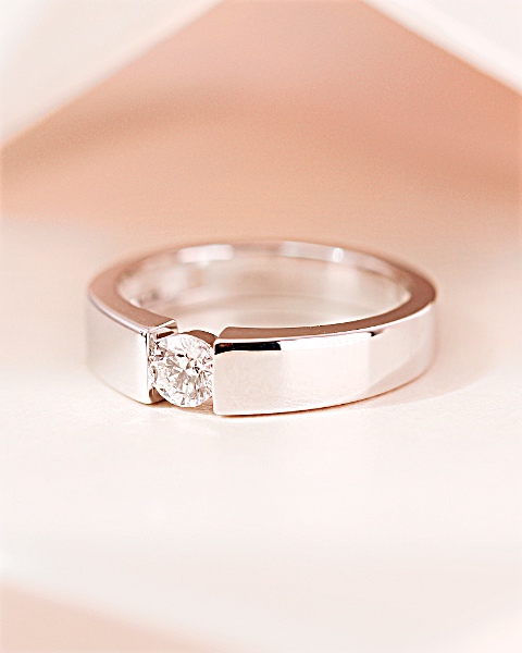 men's solitaire diamond ring