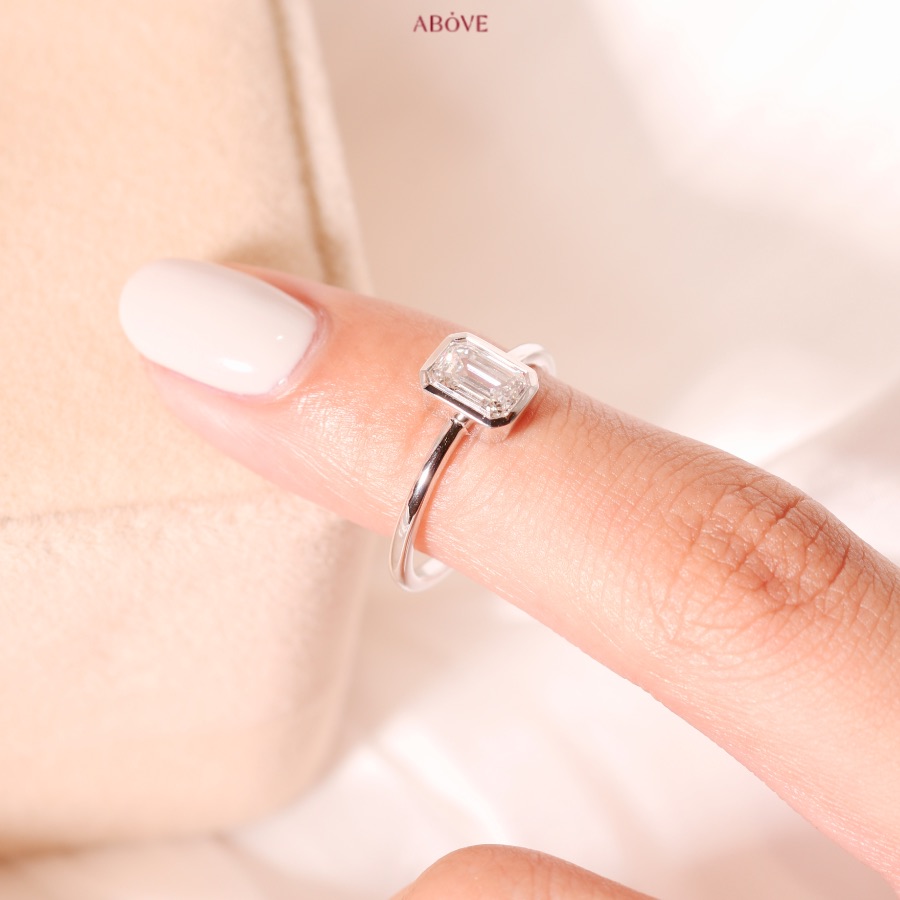 bazel-diamond-ring