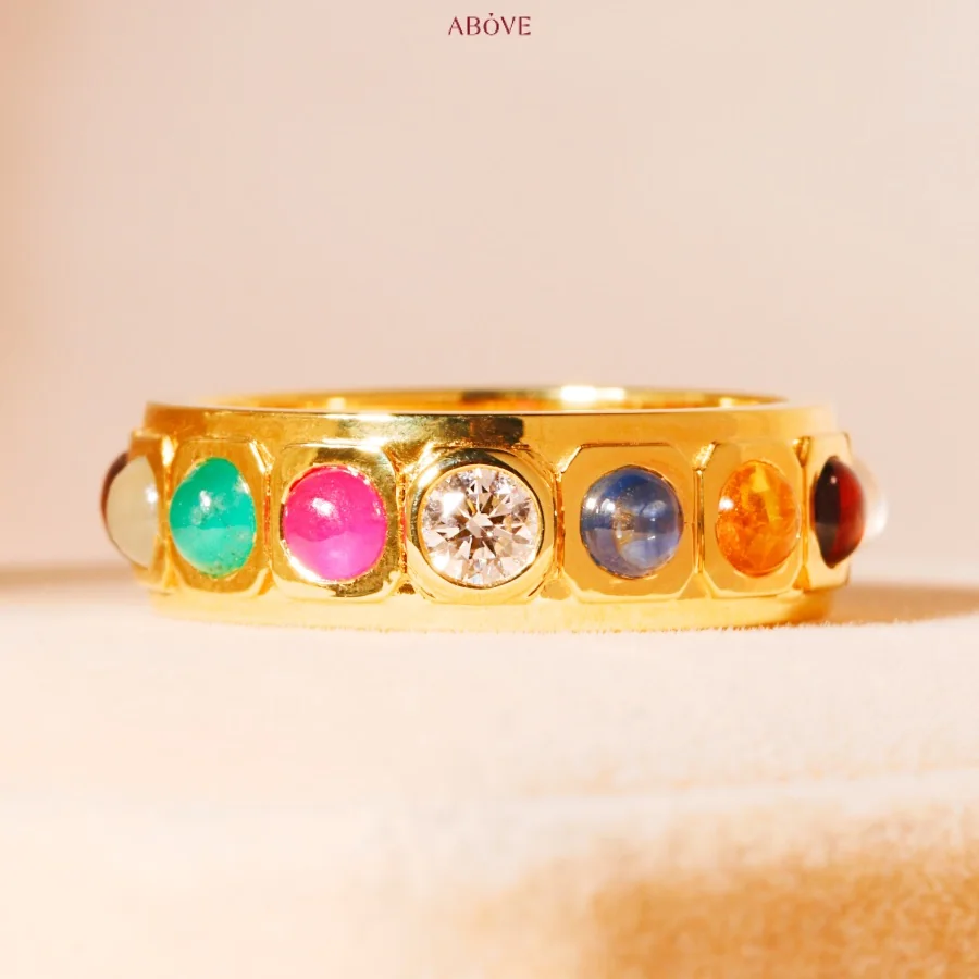 classic-nine-gem-ring