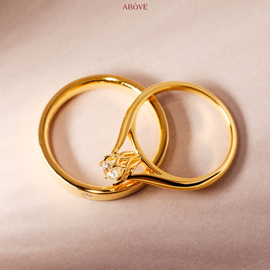couple-gold-ring