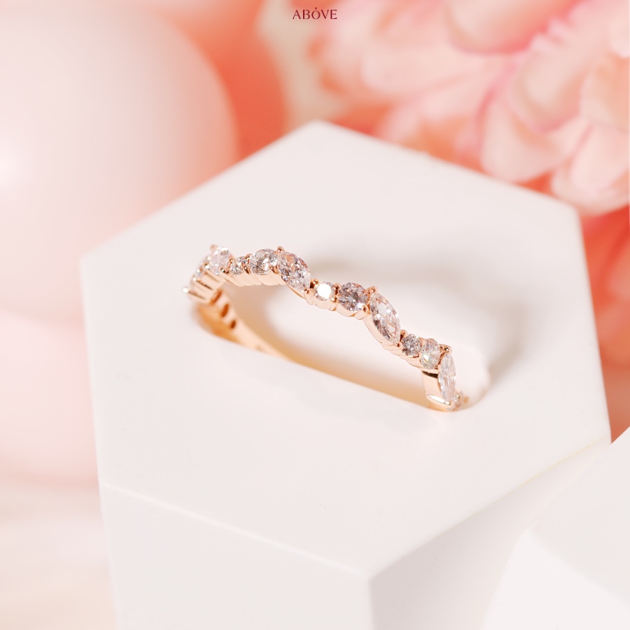eternity-ring-rose-gold