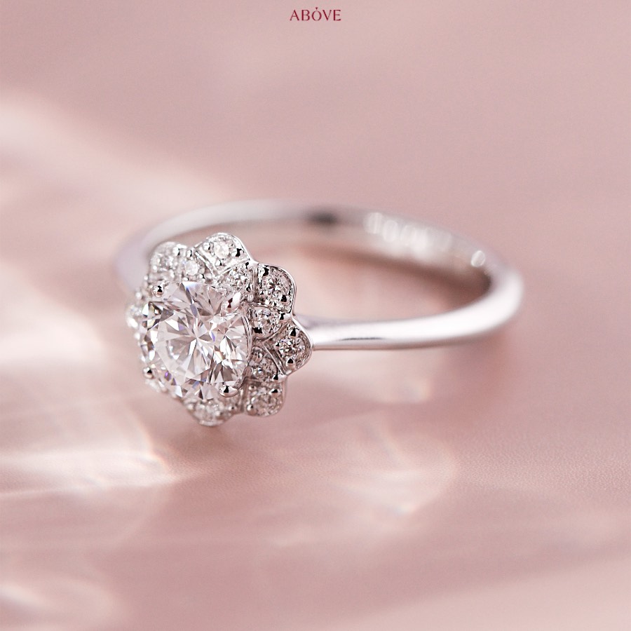 flower-halo-ring