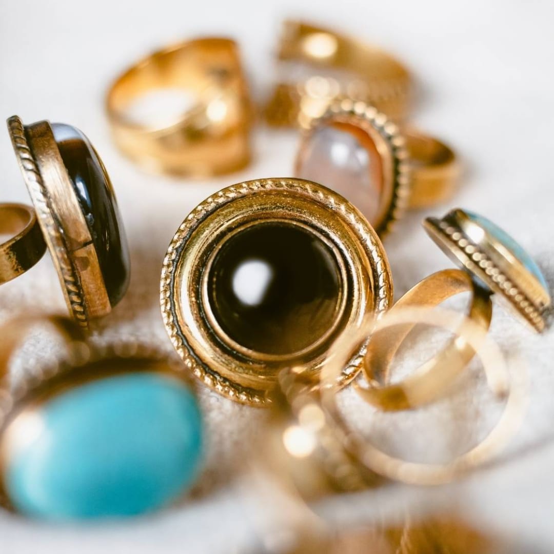 gemstone bezel setting