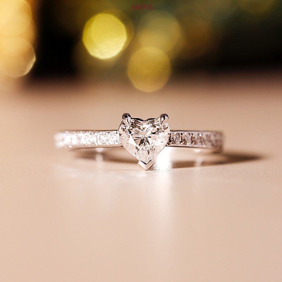 heart-diamond-ring