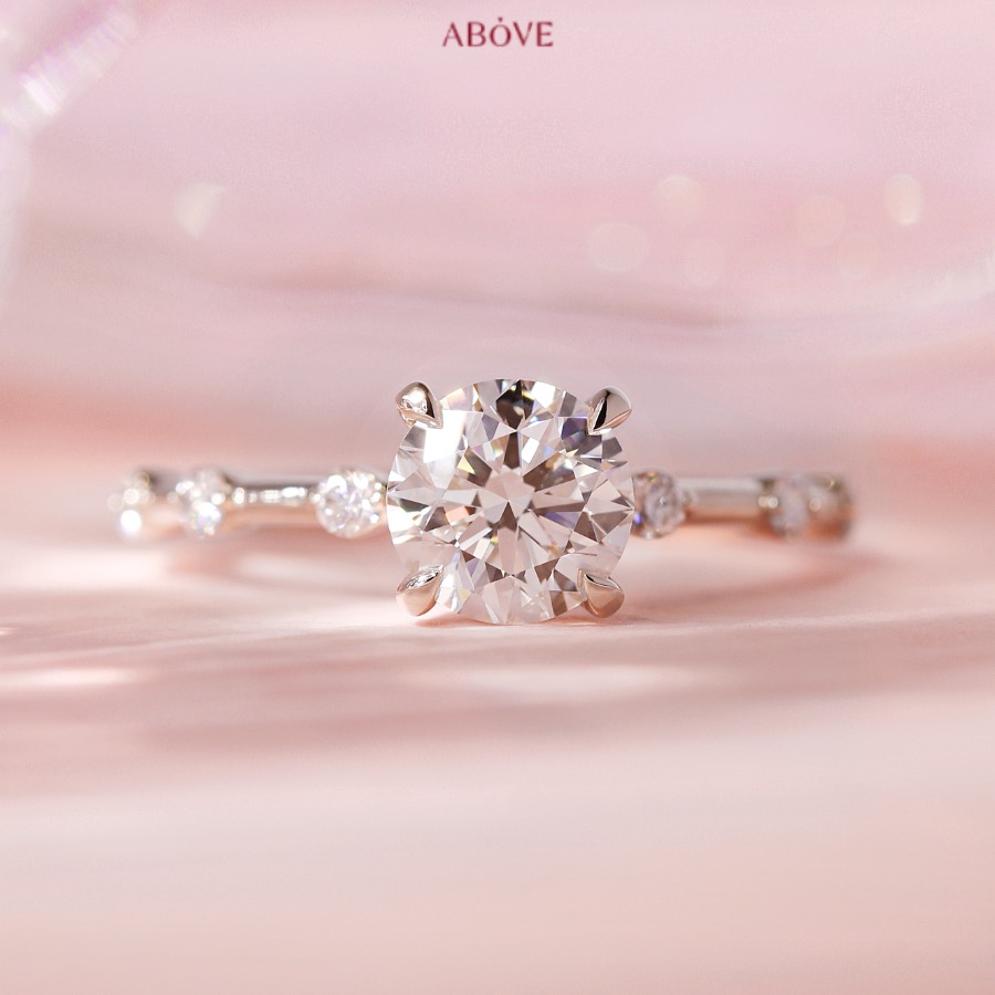 round-diamond-ring