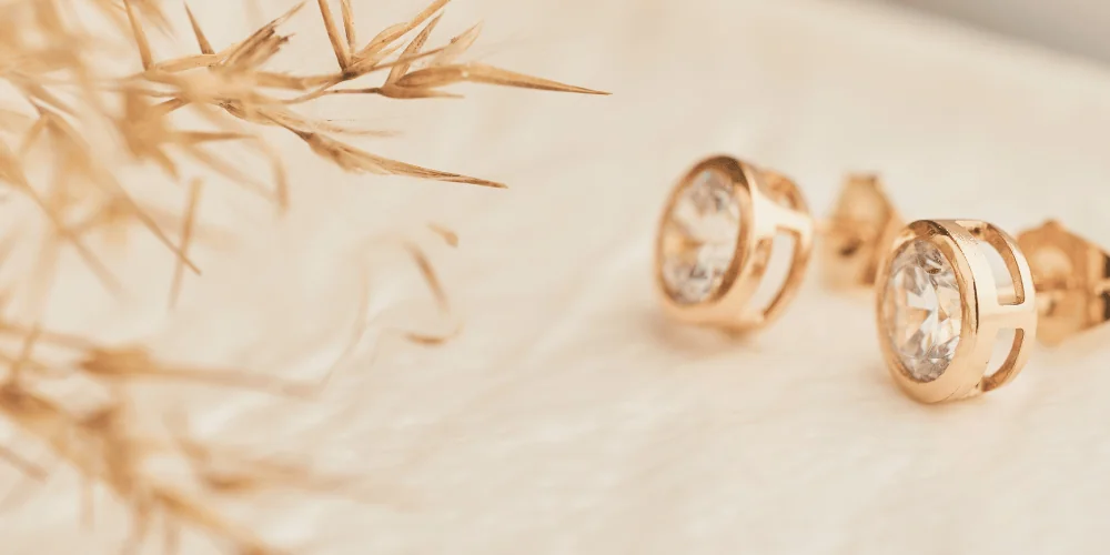 solitaire diamond stud earrings rose gold