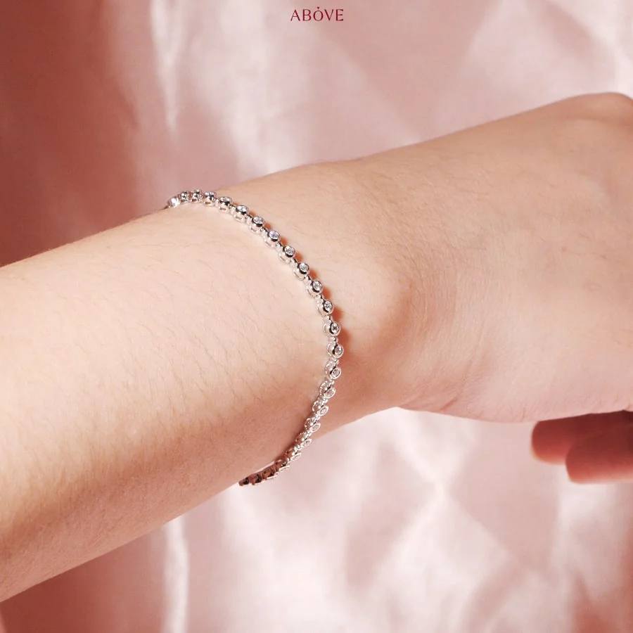 tennis-bracelet