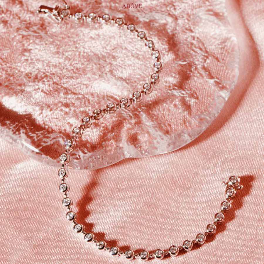 tennis-bracelet