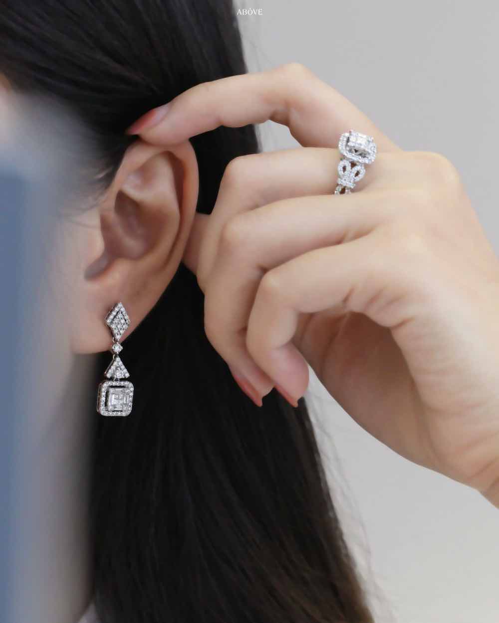 womens-earrings-rings-set-content